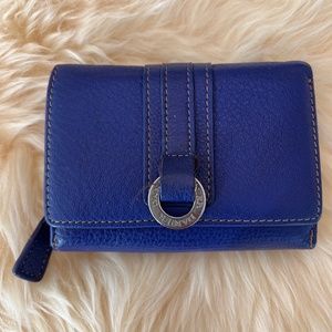 Danier wallet
